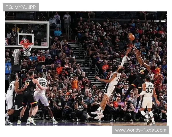 黄蜂111-106马刺：米勒26分破解文班亚马协防，外线空间成胜负手